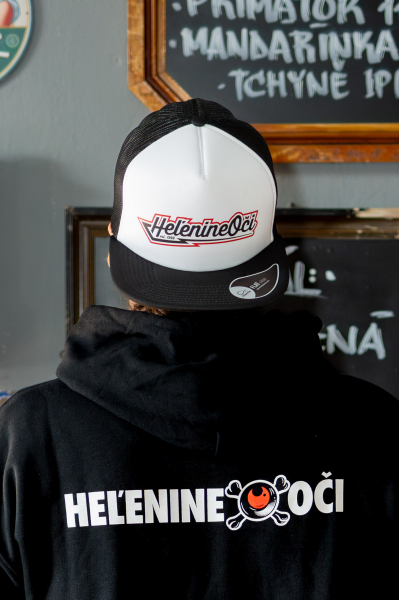 Šiltovka retro white